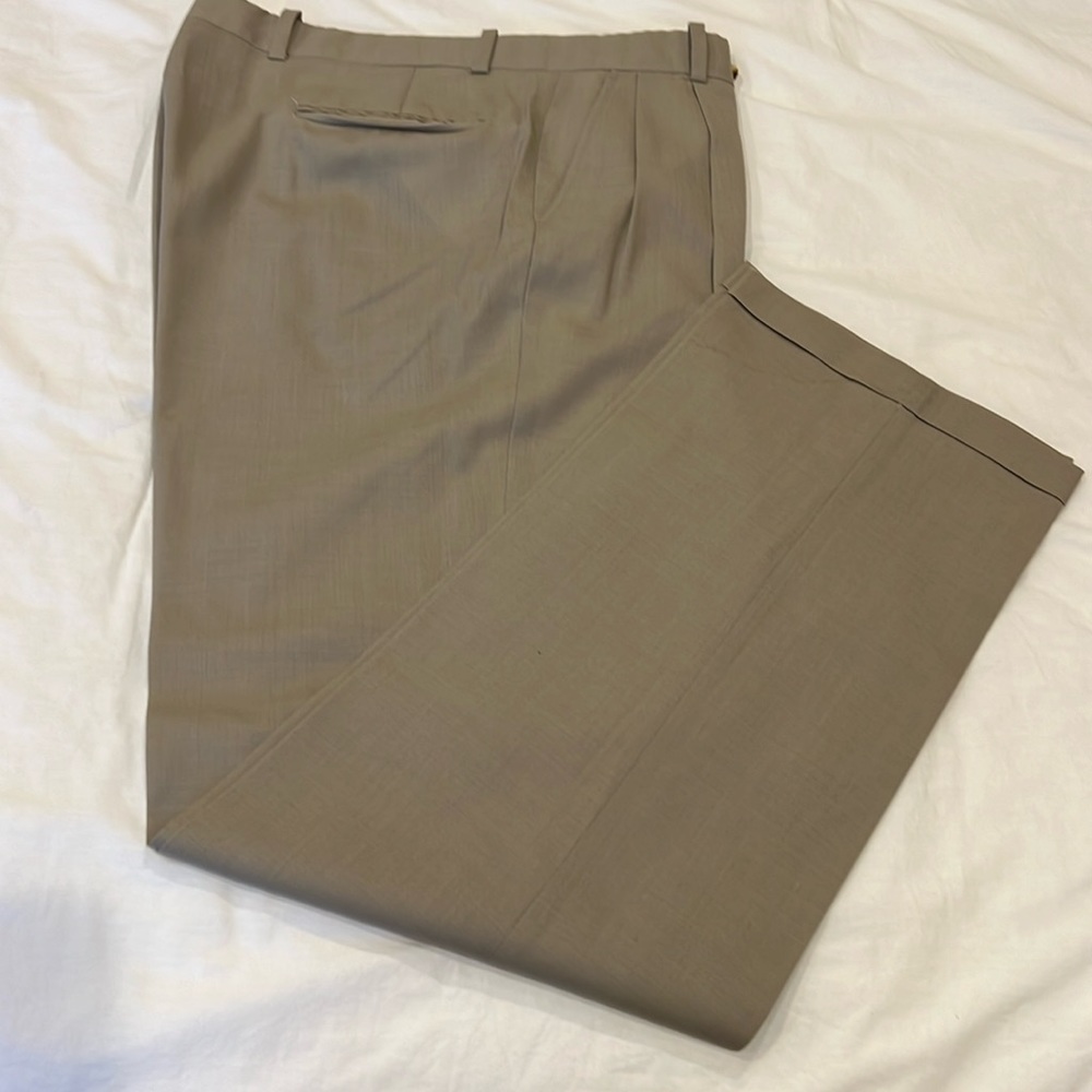 Custom tailored Tom James dress pants approx fits like 33/34
